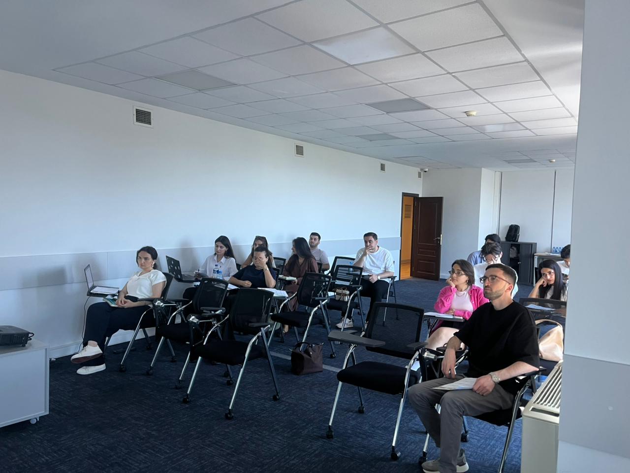 ESG training for senior bankers - “From Insight to Impact: Mastering ESG for Future-Ready Management” təlimi uğurla başa çatdı - Şəkil 1